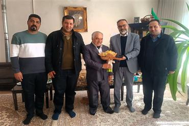 دیدار مدیرعامل، معاونین و مدیران شرکت مترو منطقه اصفهان با جانباز سرفراز جناب آقای سید علی هاشمی به مناسبت اعیاد شعبانیه و ولادت با سعادت حضرت ابوالفضل العباس علیه السلام، روز جانباز و سالگرد پیروزی انقلاب اسلامی