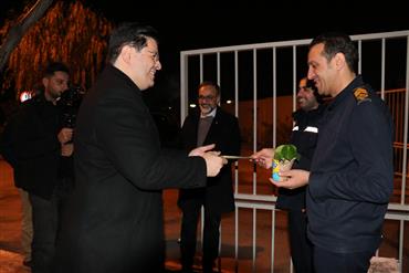 تقدیر از کارکنان شیفت شب یلدا مترو اصفهان